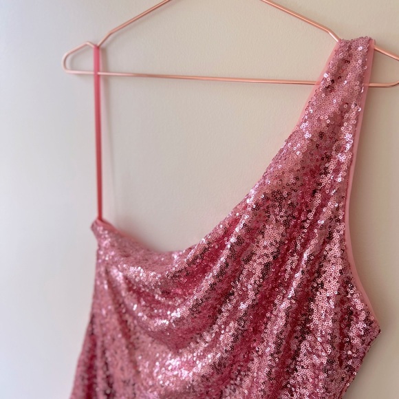 Mac Duggal Pink Sequin Pink One Shoulder Asymmetrical Dress Size 1X USA NWT - Picture 4 of 5